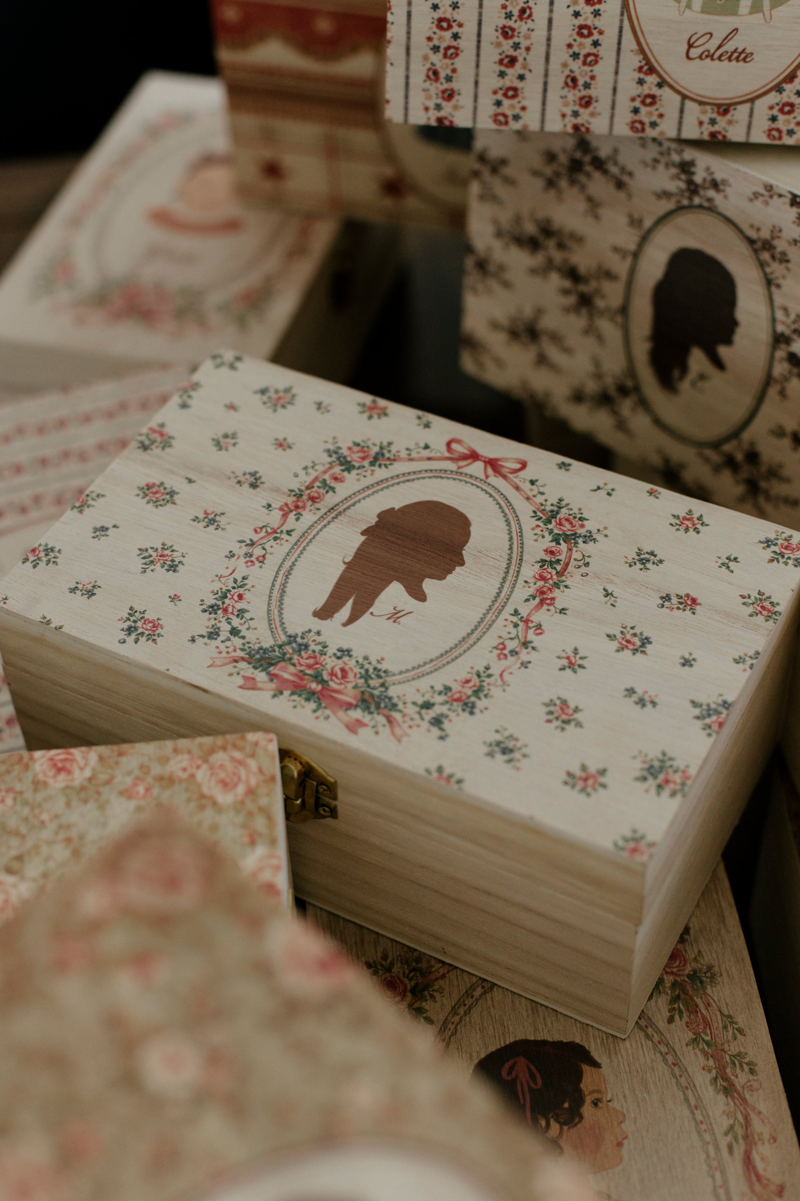 Silhouette Keepsake Box + Print  - Hand Drawn Artwork