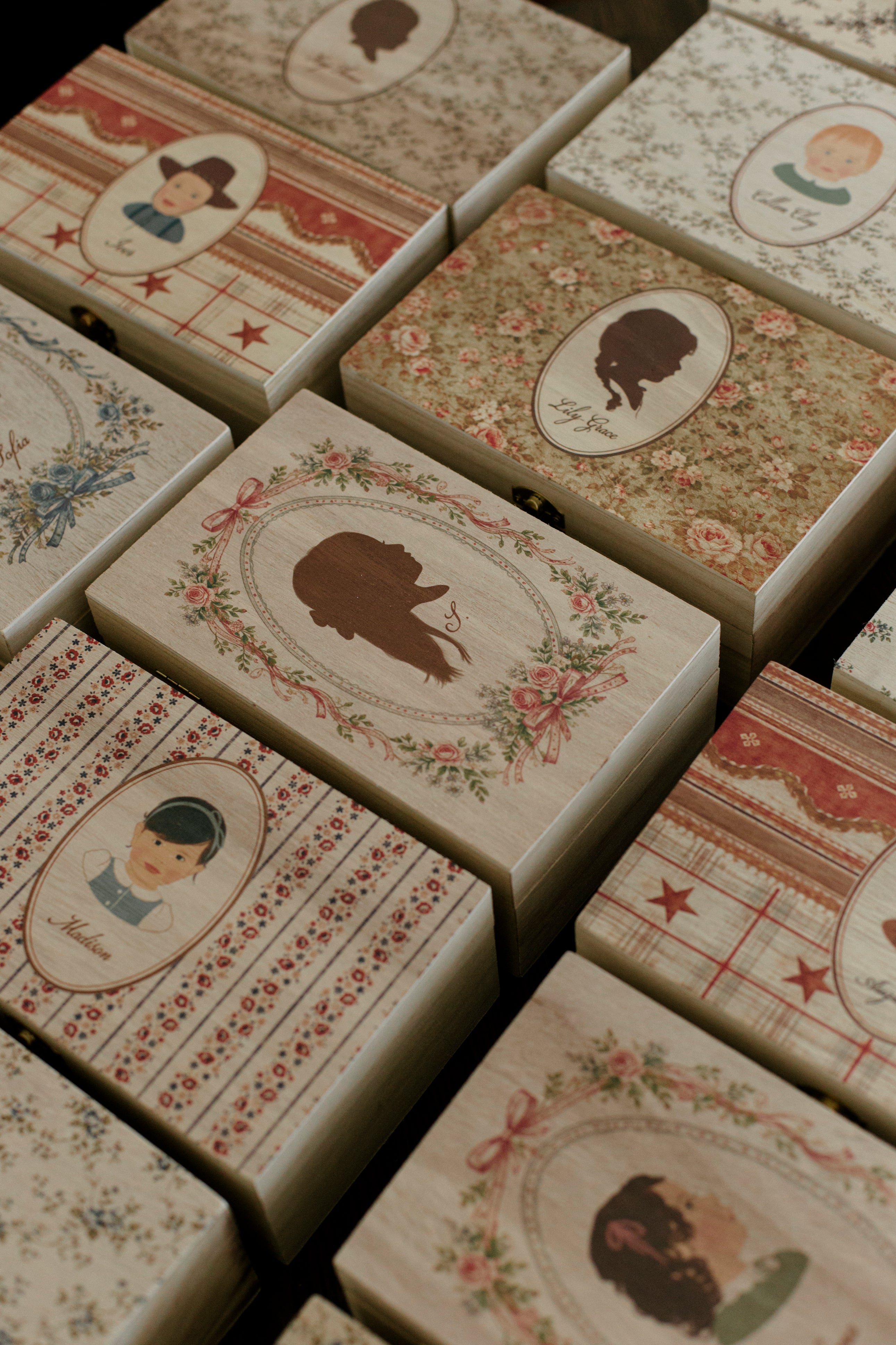 Silhouette Keepsake Box + Print  - Hand Drawn Artwork