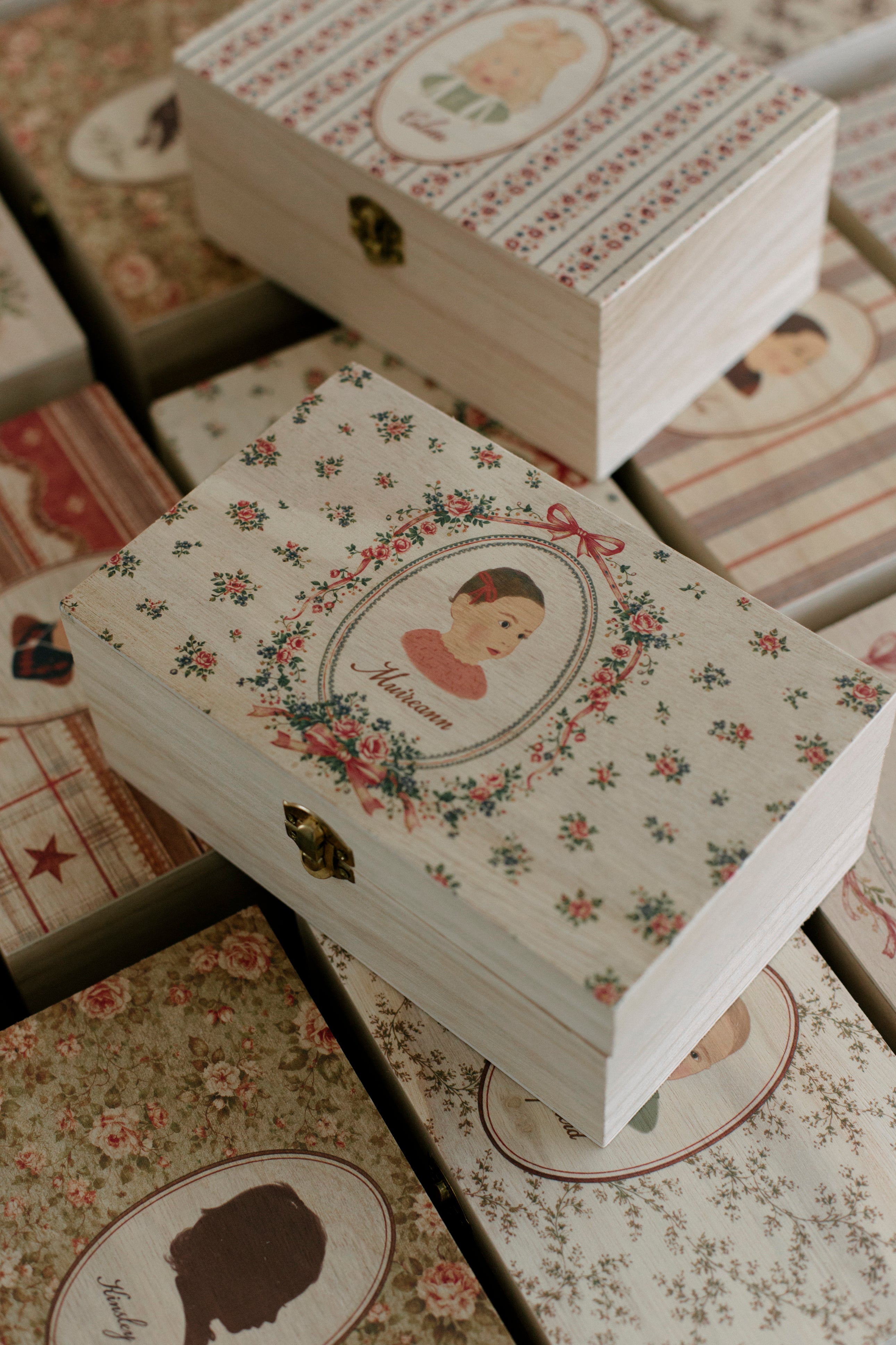 Petite Portrait Keepsake Box + Print - Hand Drawn Artwork