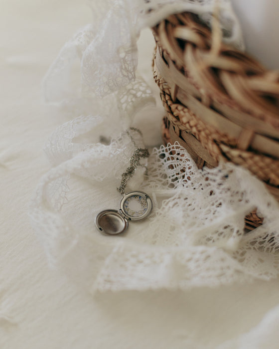 Silhouette Locket - (Locket Only/No Chain)